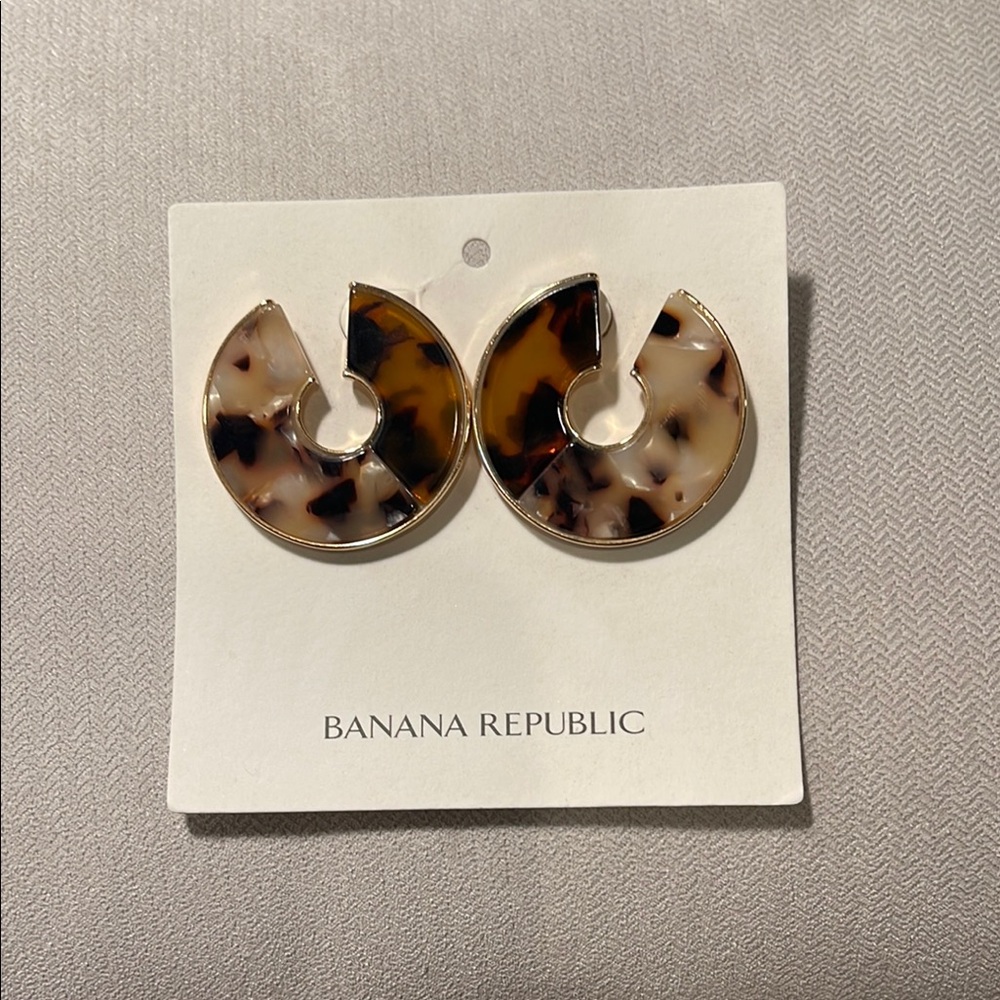 Banana Republic Brown and Cream Circular Earrings